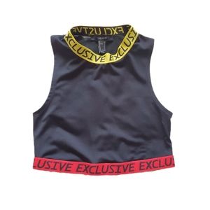 Cropped graphic tank